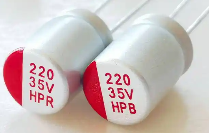 固態(tài)電容的性能特點(diǎn)有哪些？